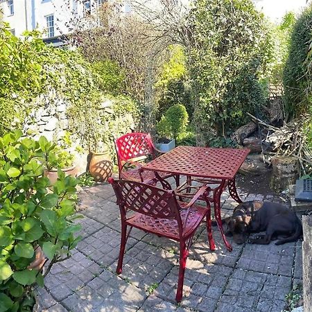 Chateau Terrace BnB Chepstow Extérieur photo