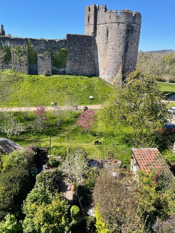Chateau Terrace BnB Chepstow Extérieur photo
